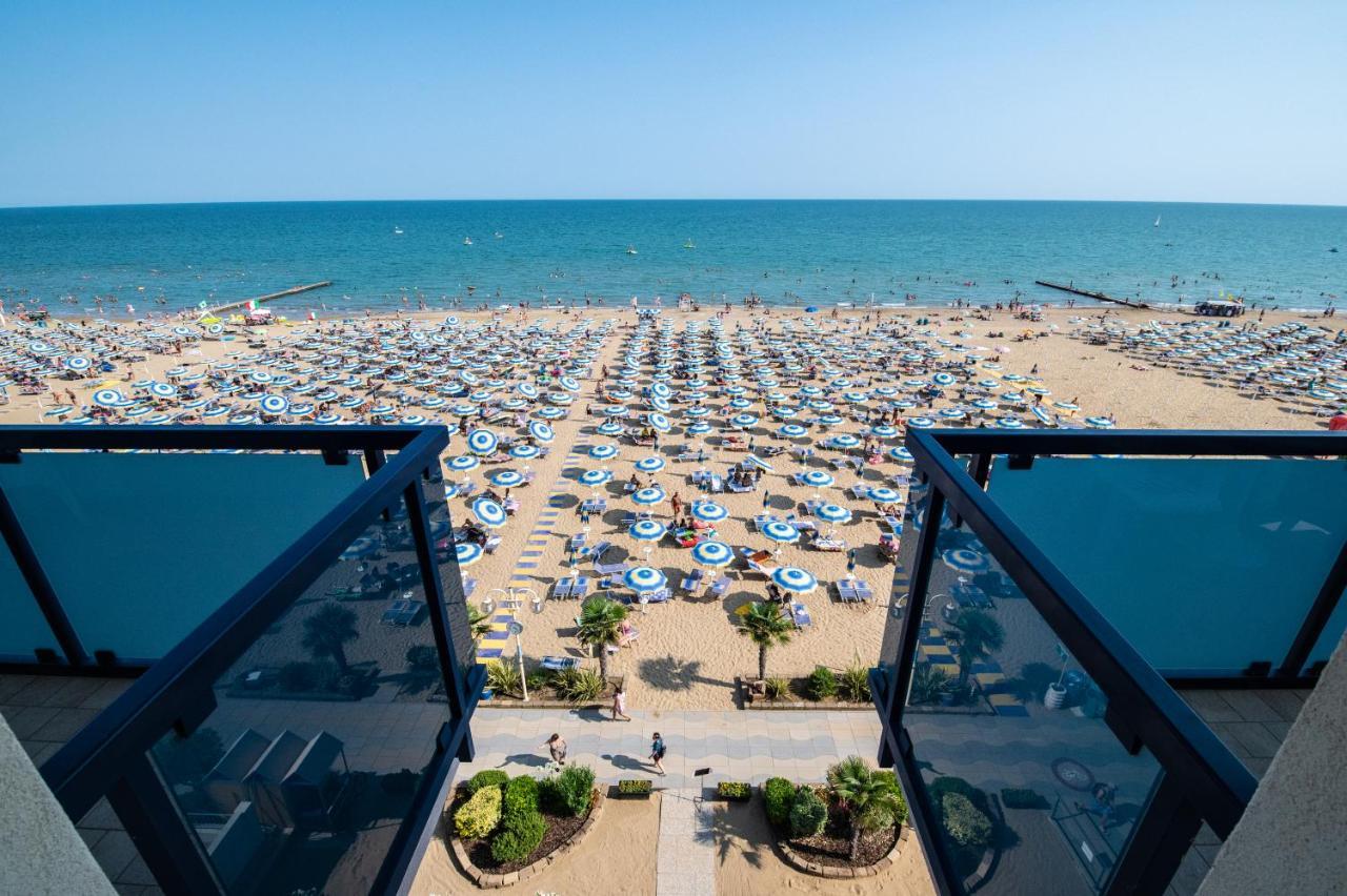 Hotel Souvenir Lido di Jesolo Buitenkant foto