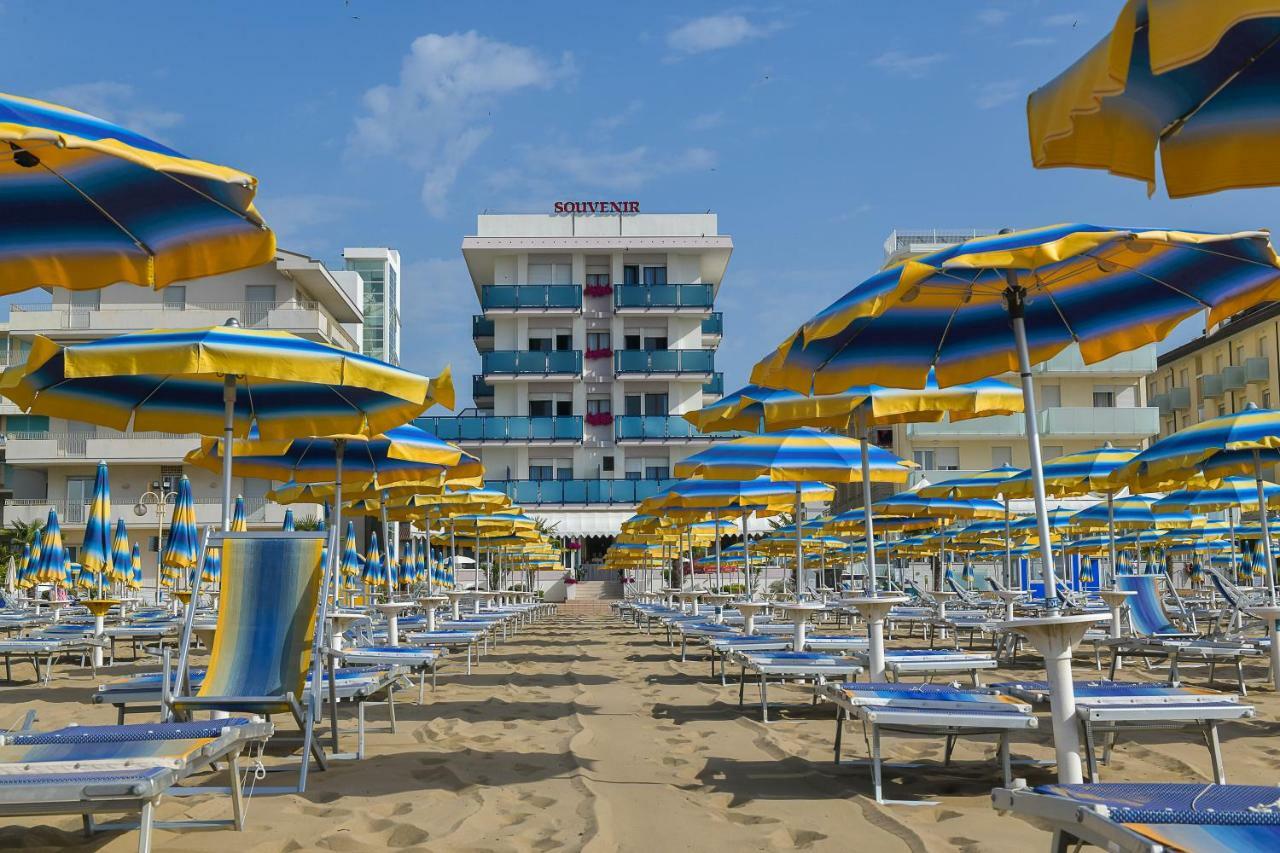 Hotel Souvenir Lido di Jesolo Buitenkant foto